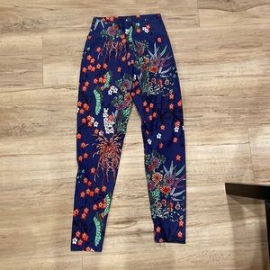 Floral leggings